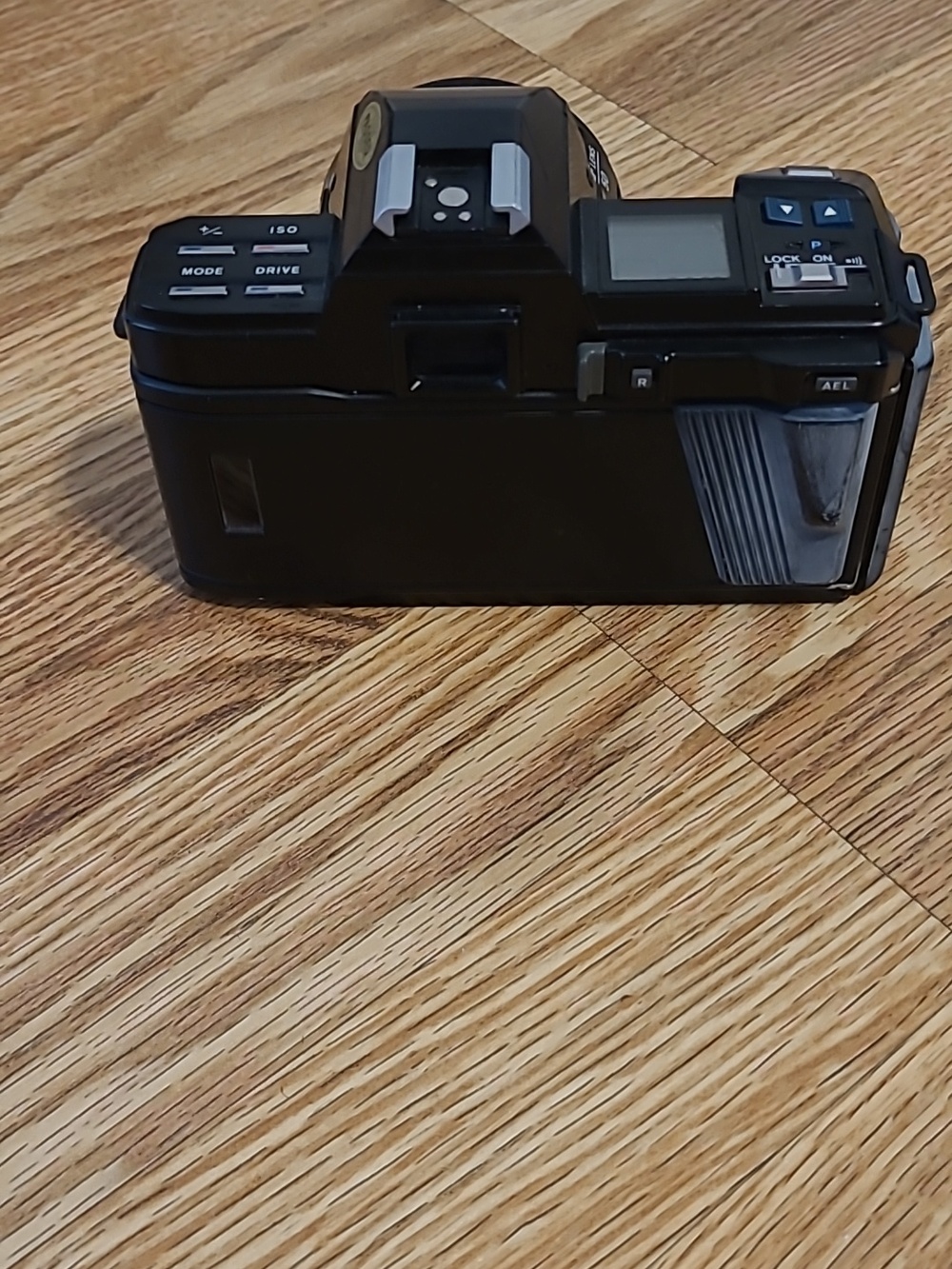 Minolta Maxxum 7000 Bundle - Picture 8 of 9